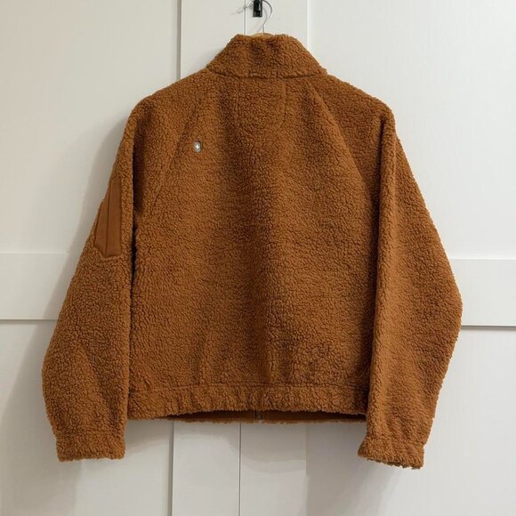 Figs On-Shift High Pile Fleece Bomber Jacket in Mocha, Size Medium - Picture 12 of 12